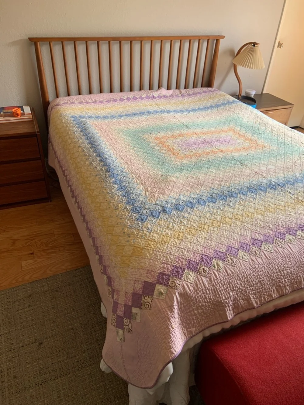 Vintage Around the World Diamond Quilt Bedspread - Soft Multicolor